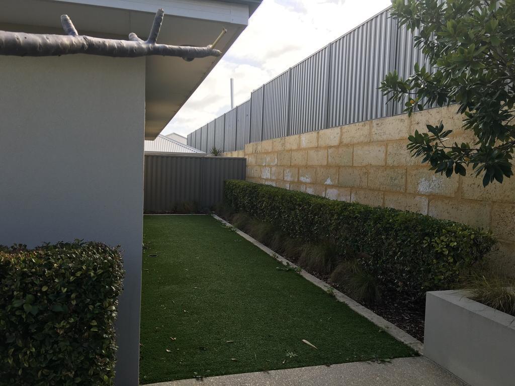 Magnificent Beach Retreat Jindalee Exterior foto