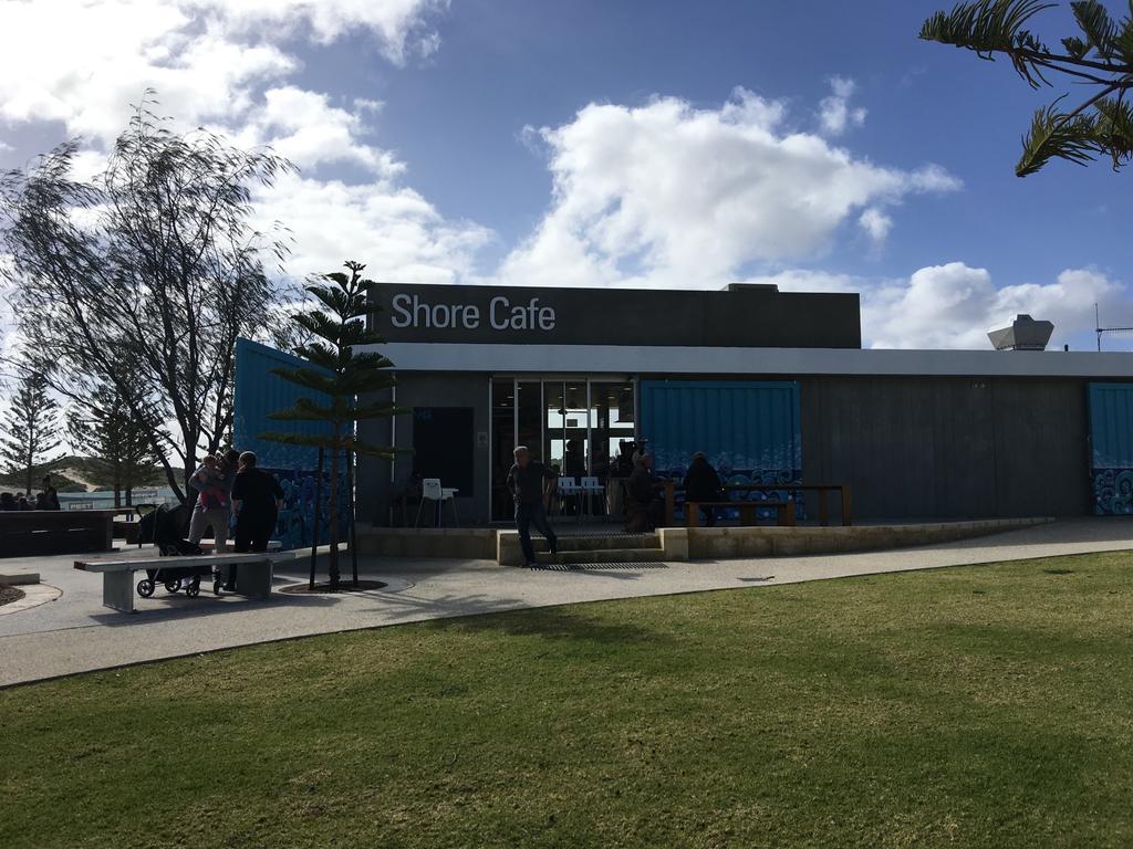 Magnificent Beach Retreat Jindalee Exterior foto